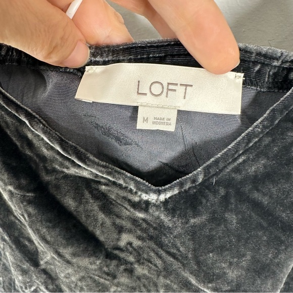 New Ann Taylor Loft Crushed Velvet Camisole Tank Top Medium - Picture 3 of 6